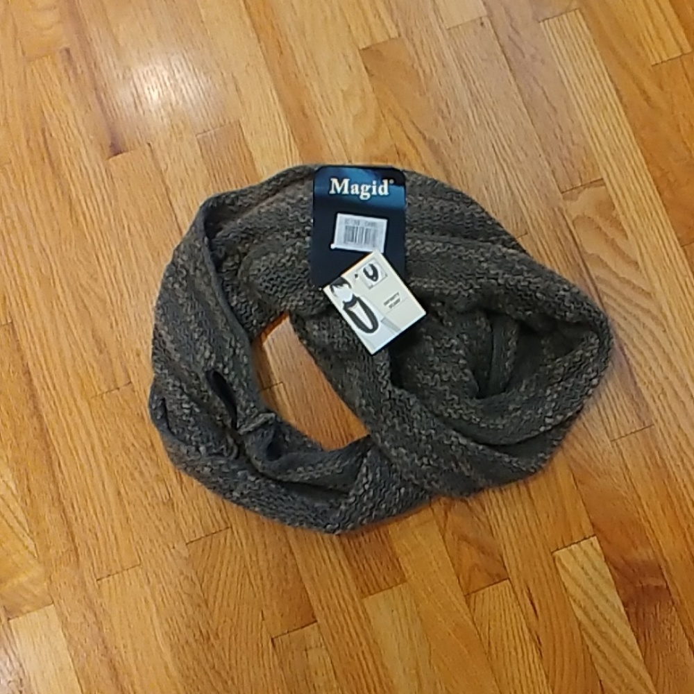 Magid knit infinity scarf